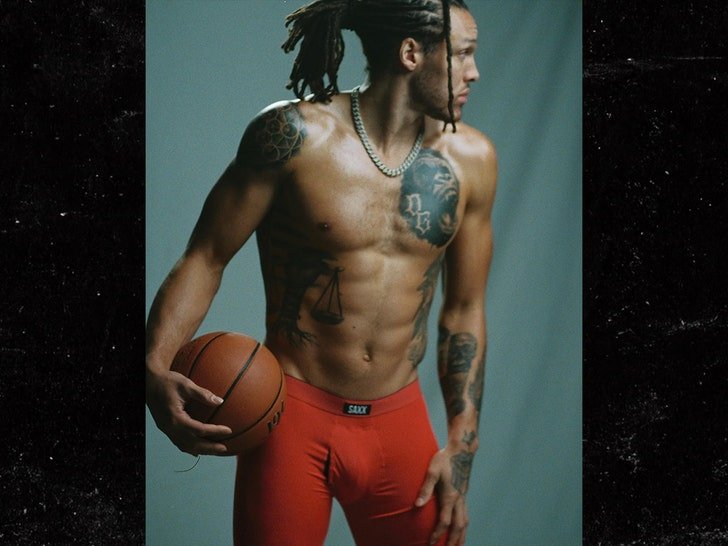 Aaron Gordon pokazuje swoją paczkę w nowej promocji bielizny: „Ball Is Life”